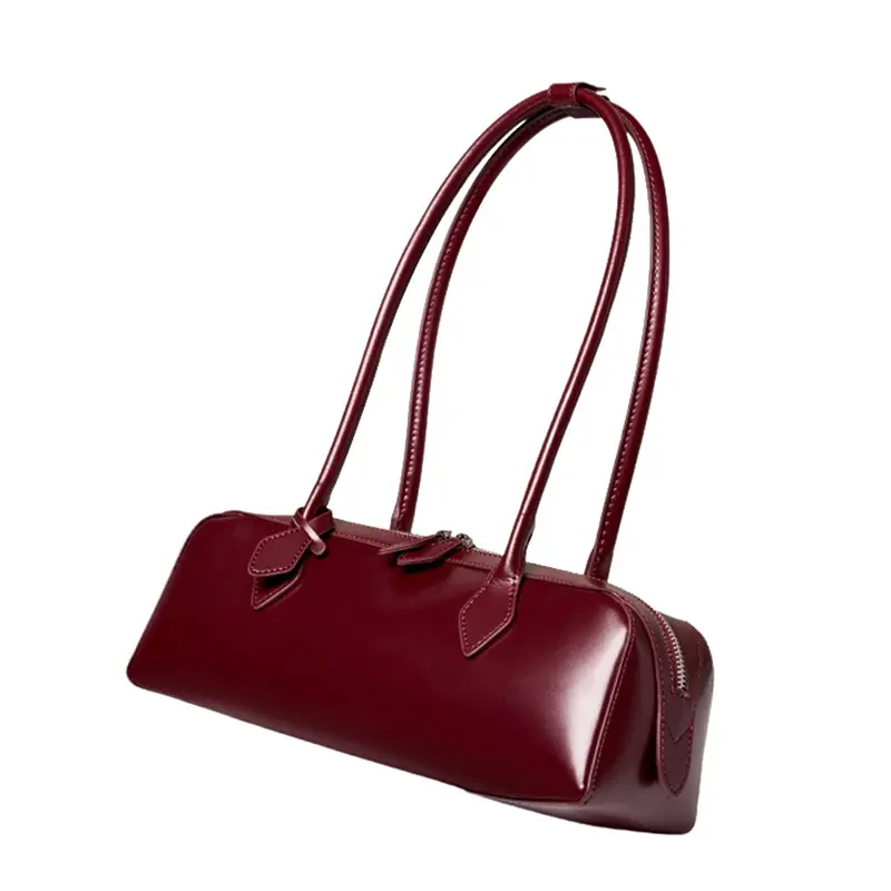 Leather-Baguette-Bag-8.jpg